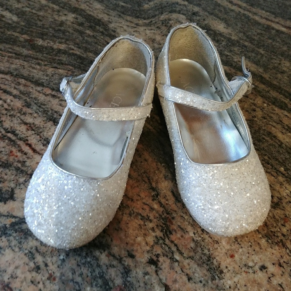 Sparkly glittery toddler shoes size 8
